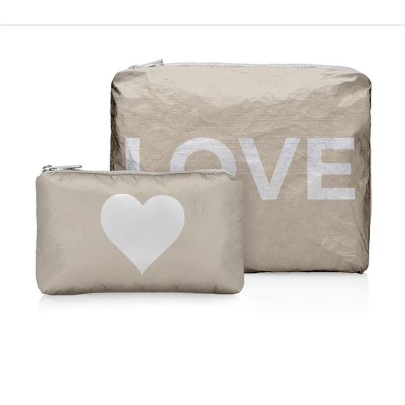 hi, love Handbags - NEW “Hi, Love” Organizational Pouches